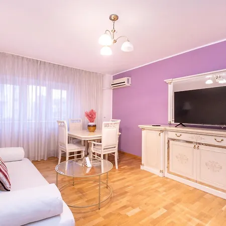 New Walter Old Center Apartmán Bukurešť