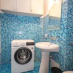 New Walter Old Center *