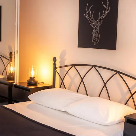 New Walter Old Center