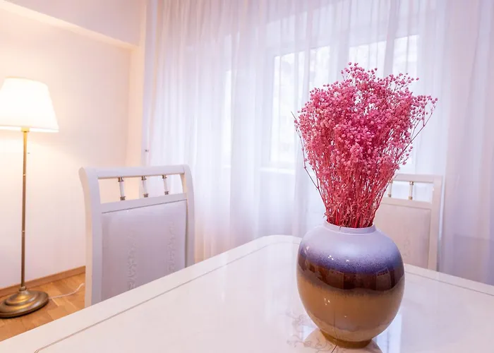 New Walter Old Center * 부쿠레슈티