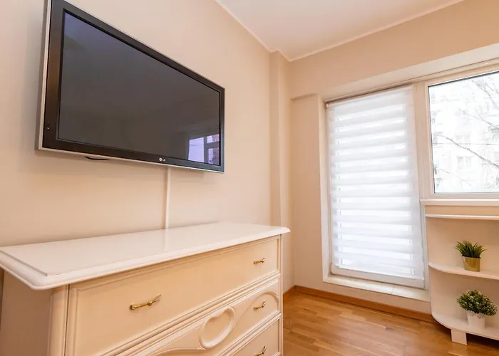 New Walter Old Center *