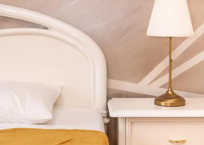 New Walter Old Center * Бухарест