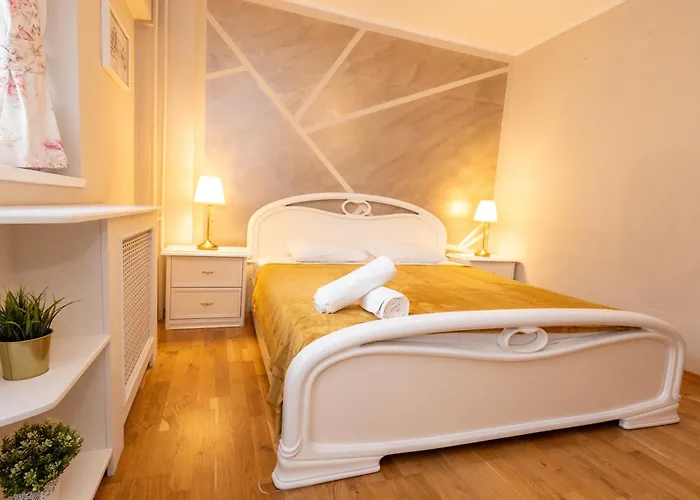 New Walter Old Center Lejlighed *