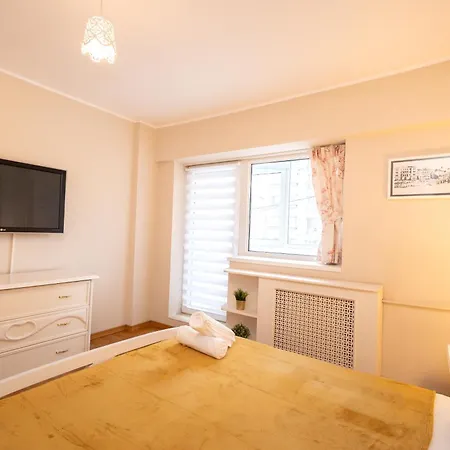 New Walter Old Center Bükreş